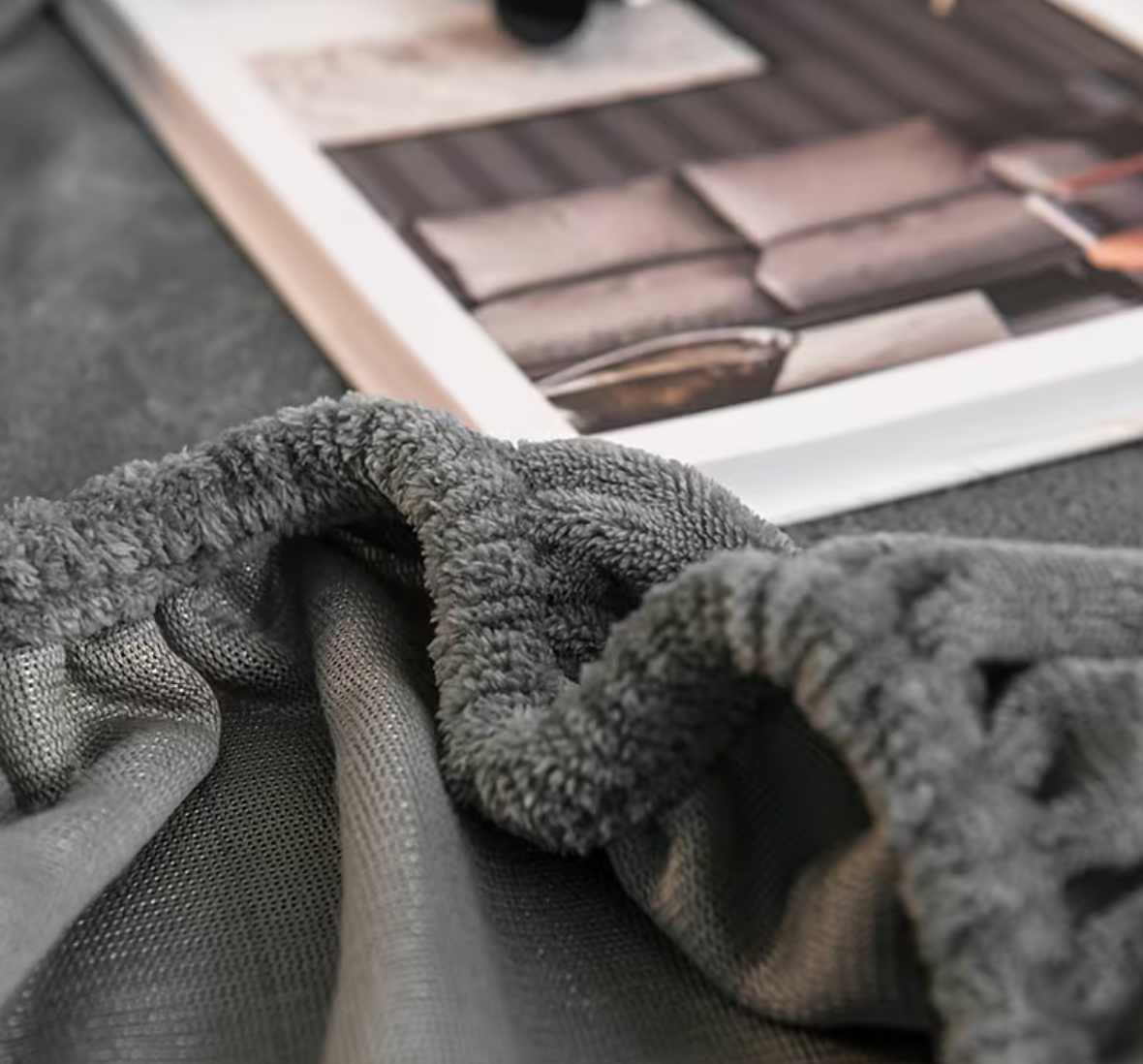Obsidian Plush Fitted Sheet